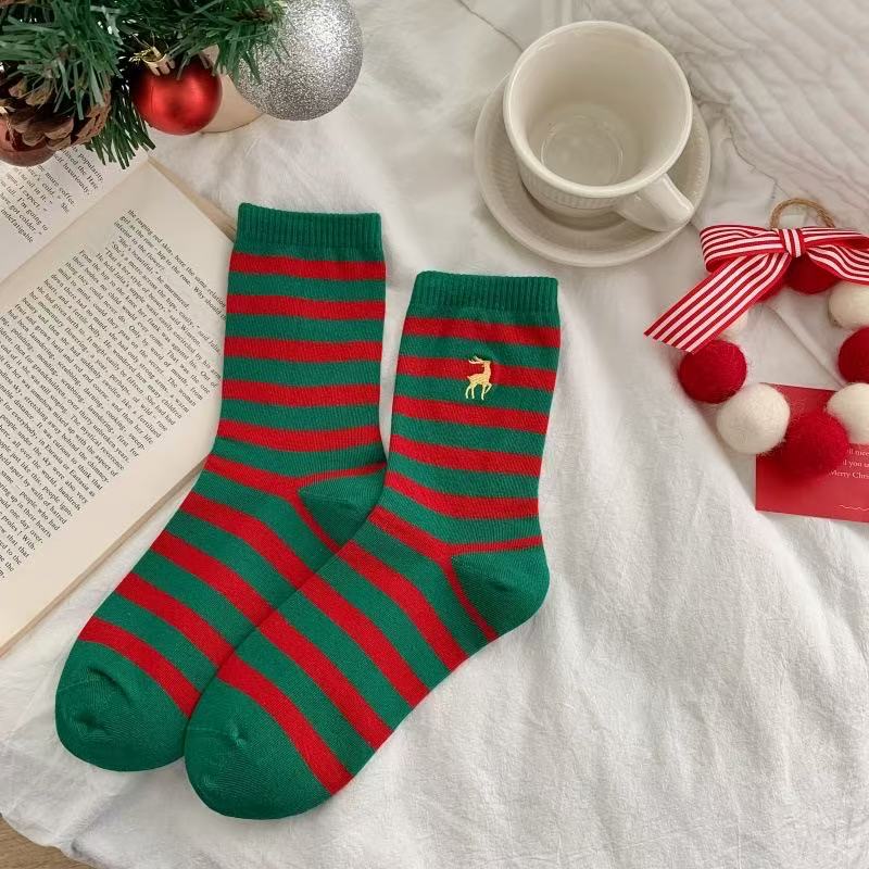 Set of 5 Pairs Women Girls Festive Christmas Theme Socks for Autumn and Winter One Size