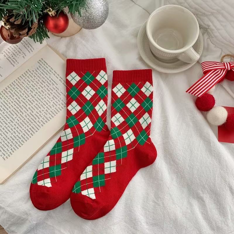 Set of 5 Pairs Women Girls Festive Christmas Theme Socks for Autumn and Winter One Size