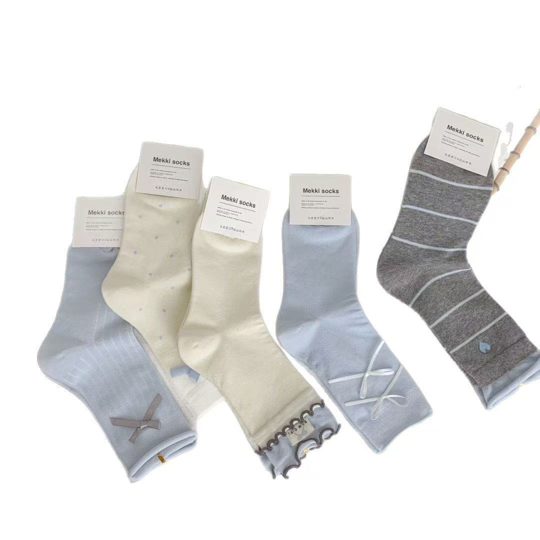 Set of 5 Pairs Women and Girls Cute and Trendy Ribbon Bow Soft Breathable Casual Comfortable Ankle Socks