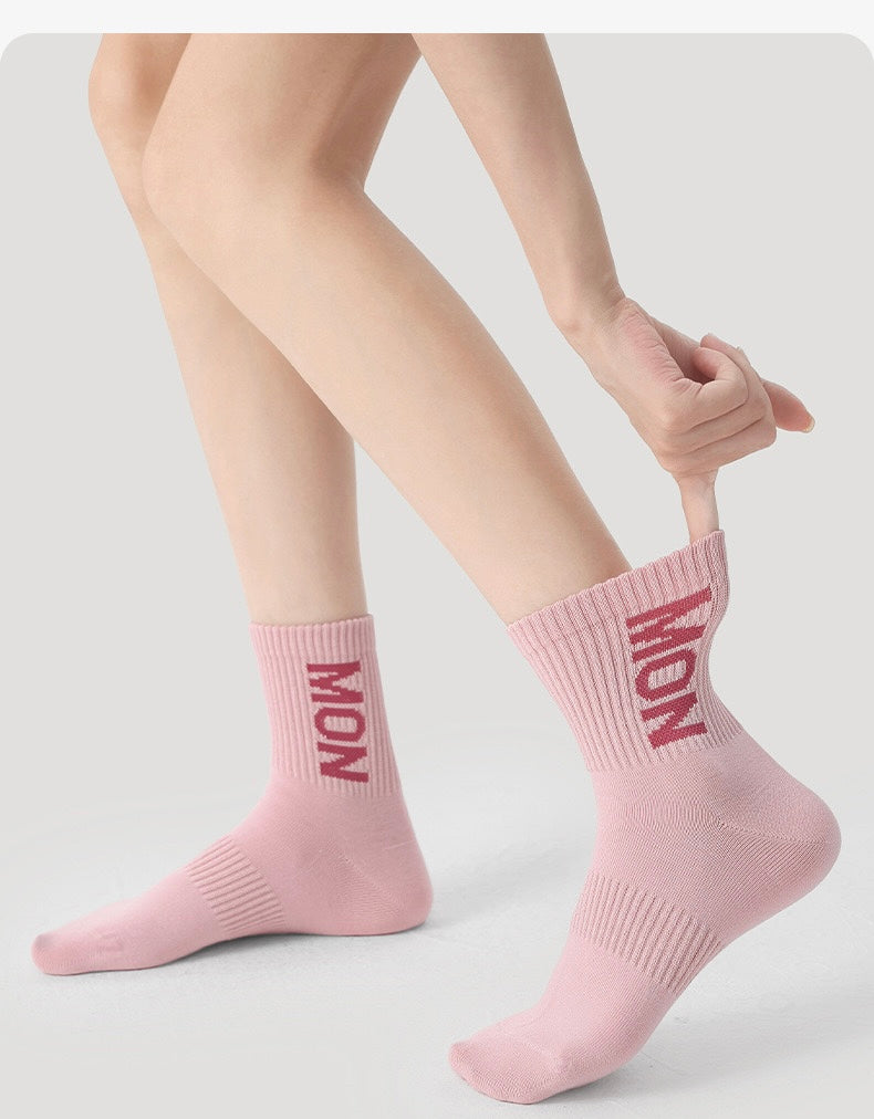 Sets of 7 Pairs Candy Pastel Colour Women Girls Teen Breathable Comfy Soft Trendy Daily Everyday Stretchy Ankle Socks
