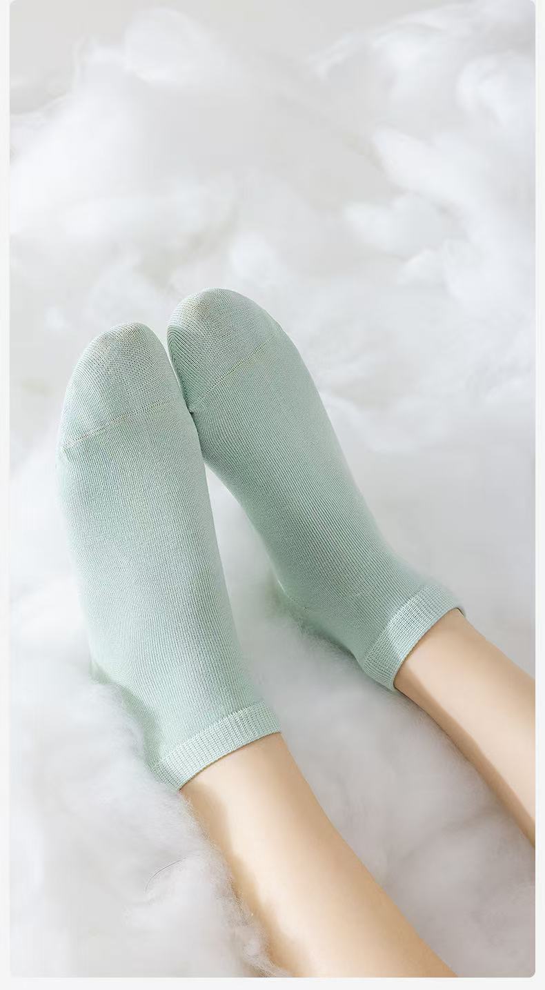 Set of 6 Pairs of Thin Soft Breathable Comfortable Casual Everyday Daily Wear Multicoloured Low Socks for Women  Teen Girls