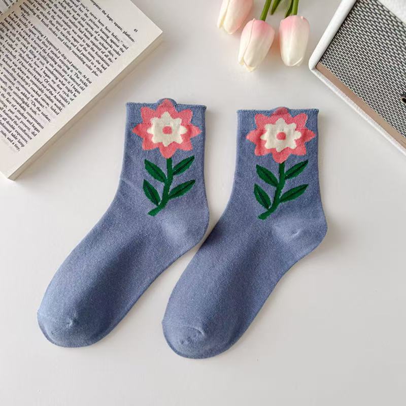 Set of 4 Pairs of Pastel Colour Women and Girls Ankle Floral Flower Design All Season Comfortable Soft and Breathable Ankle Socks